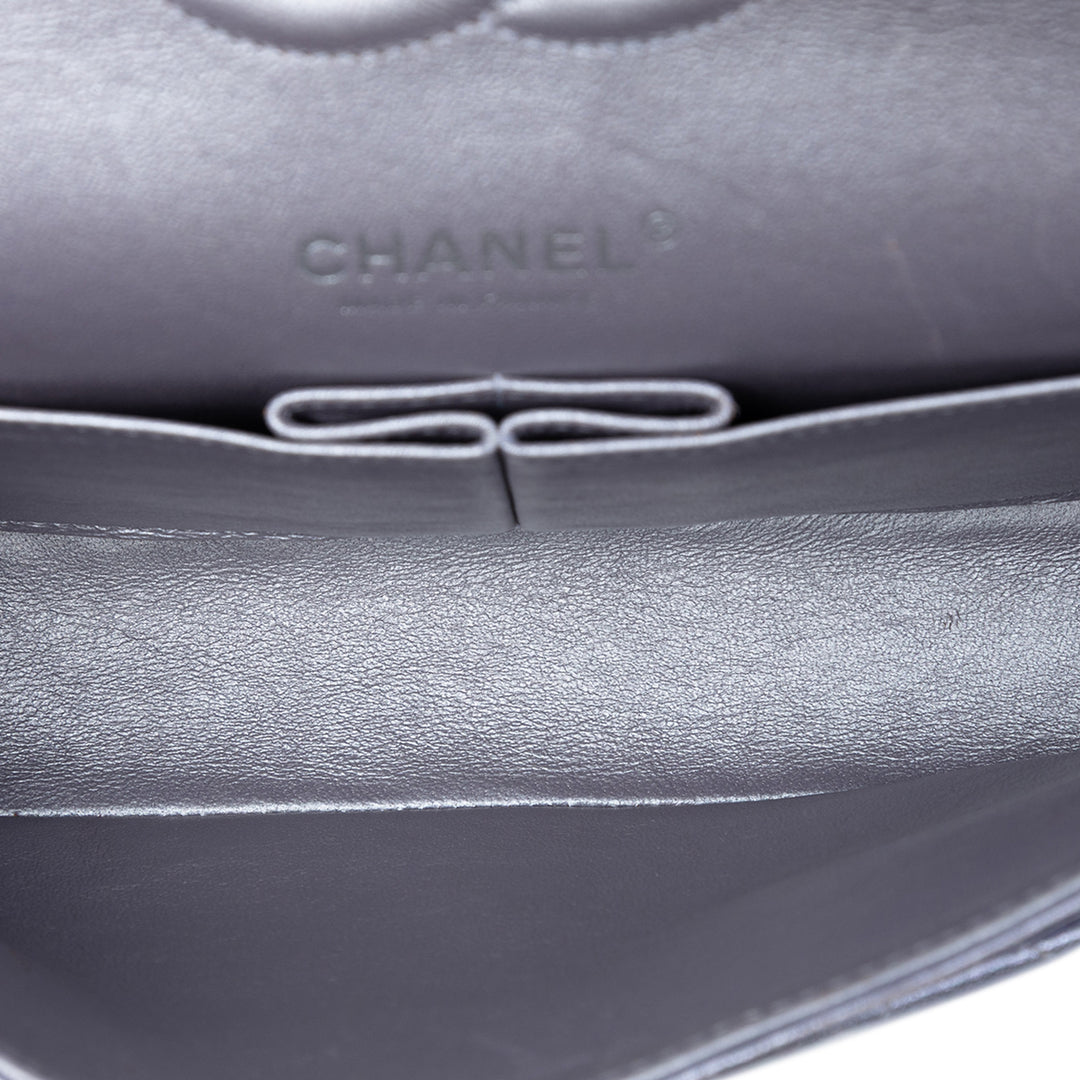 Chanel Medium Classic Metallic Cuir d’agneau Double rabat