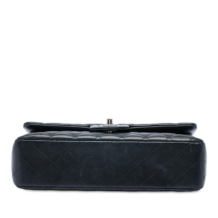 Chanel Classic Double rabat Moyen Cuir d'agneau Noir – vue 3 – GABY PARIS