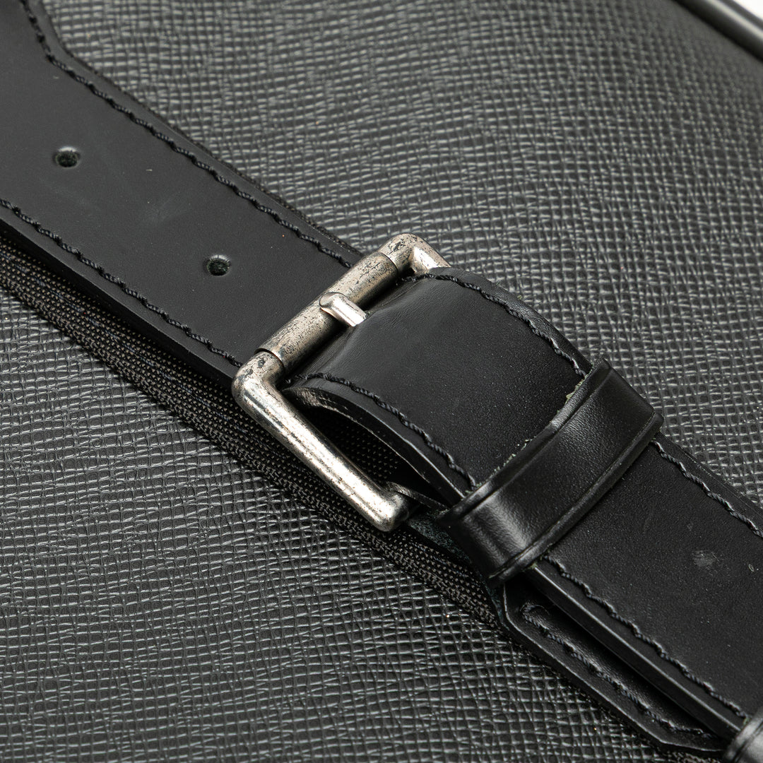 Taiga Satellite 53 Luggage Black - Gaby Paris
