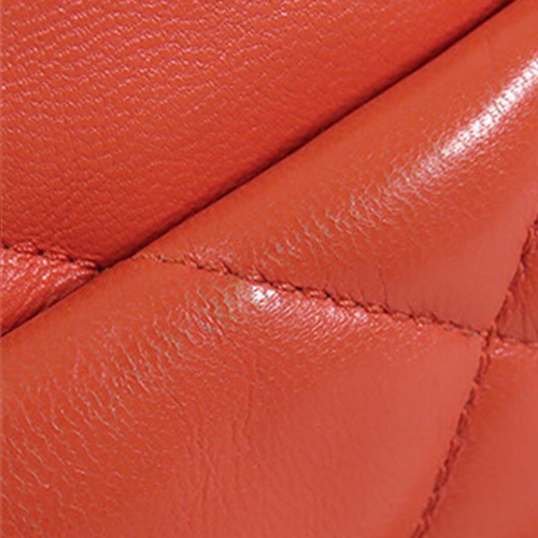 Chanel Medium Cuir d’agneau 19 à rabat – GABY PARIS Authentique