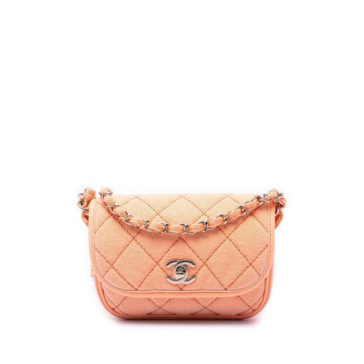 Chanel CC Matelassé Messenger à rabat Mini Jean