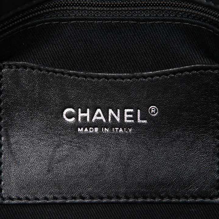 Chanel Matelassé Irisé Just Mademoiselle Grand Cuir de veau Noir