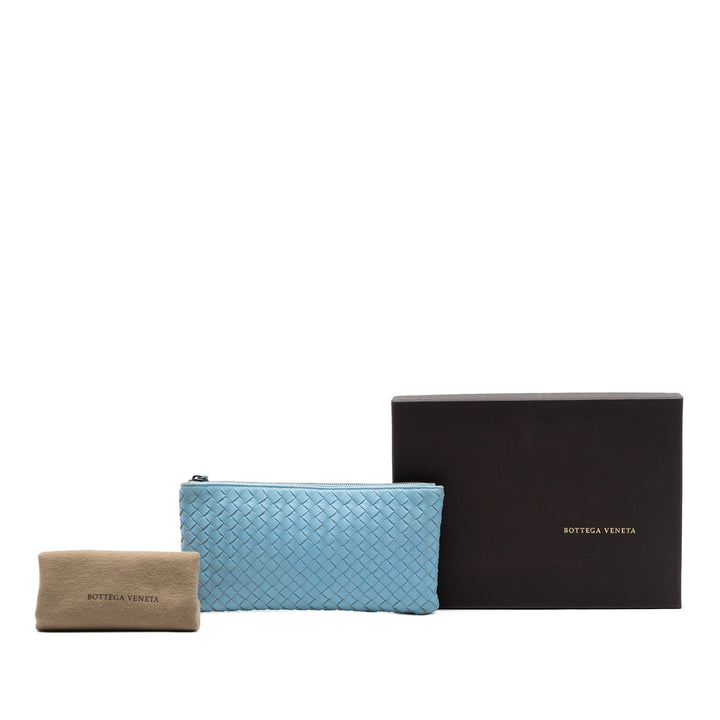 Intrecciato Zippé Pochette Klein Nappaleder Blau