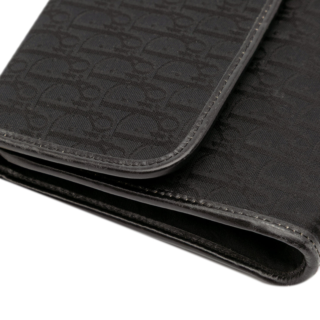 Oblique Canvas Chain Crossbody Black - Gaby Paris
