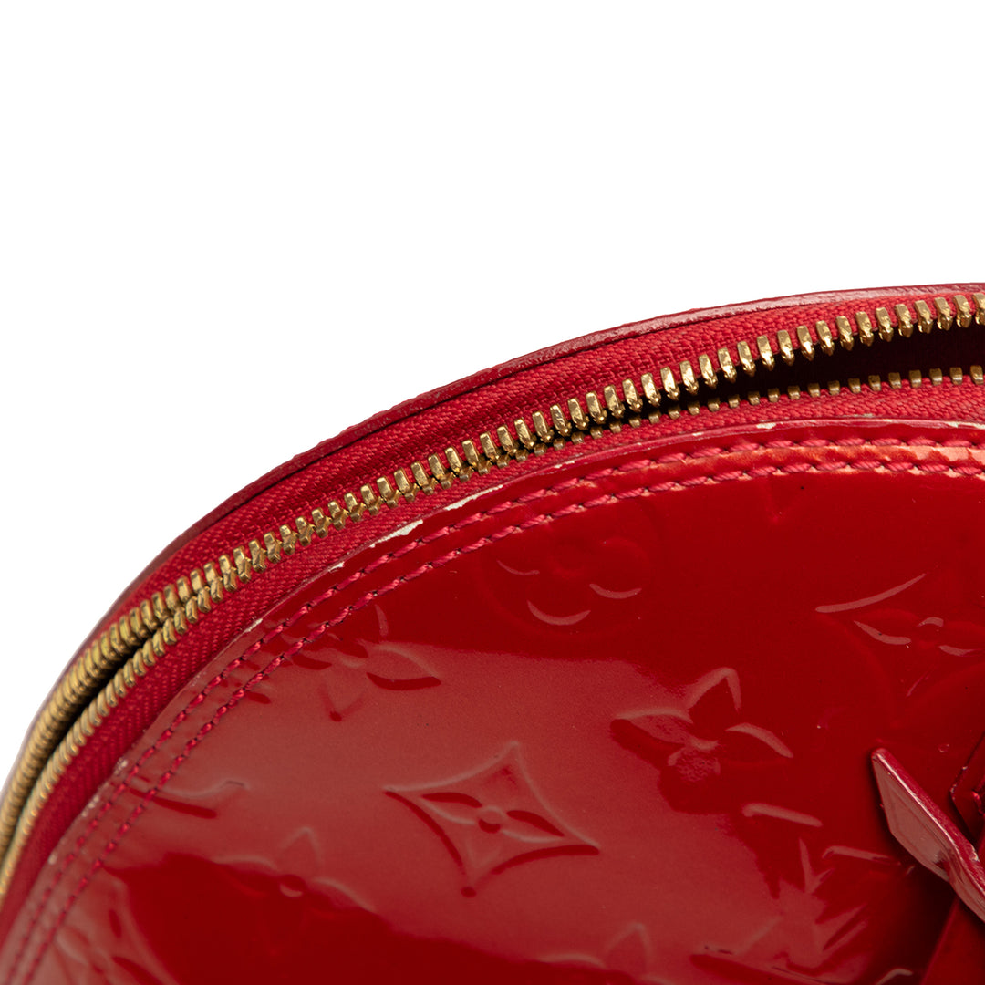 Louis Vuitton Alma PM Cuir verni Monogram Rouge – vue 7 – GABY PARIS