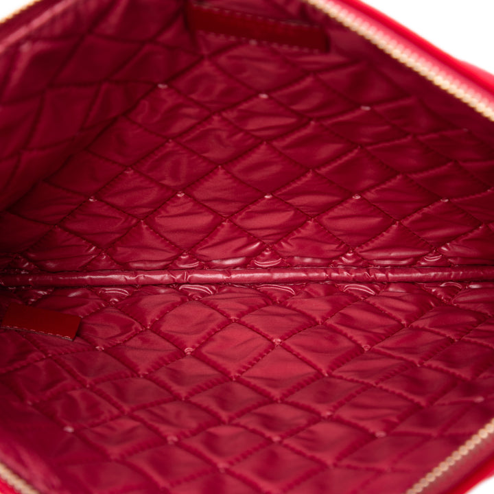Chanel Medium CC Matelassé Velours O Étui Pochette