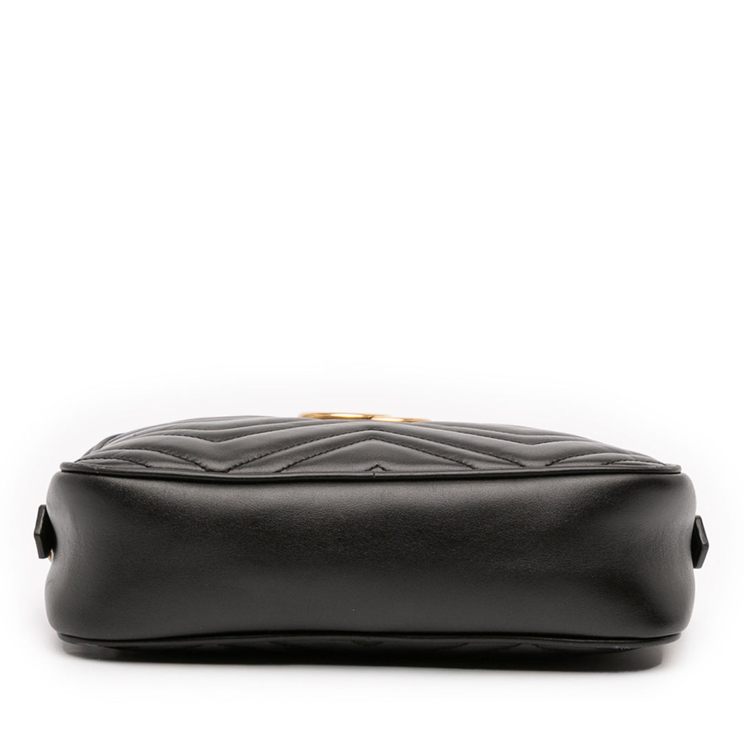 Gucci Small GG Marmont Matelasse Cuir Sac porté croisé