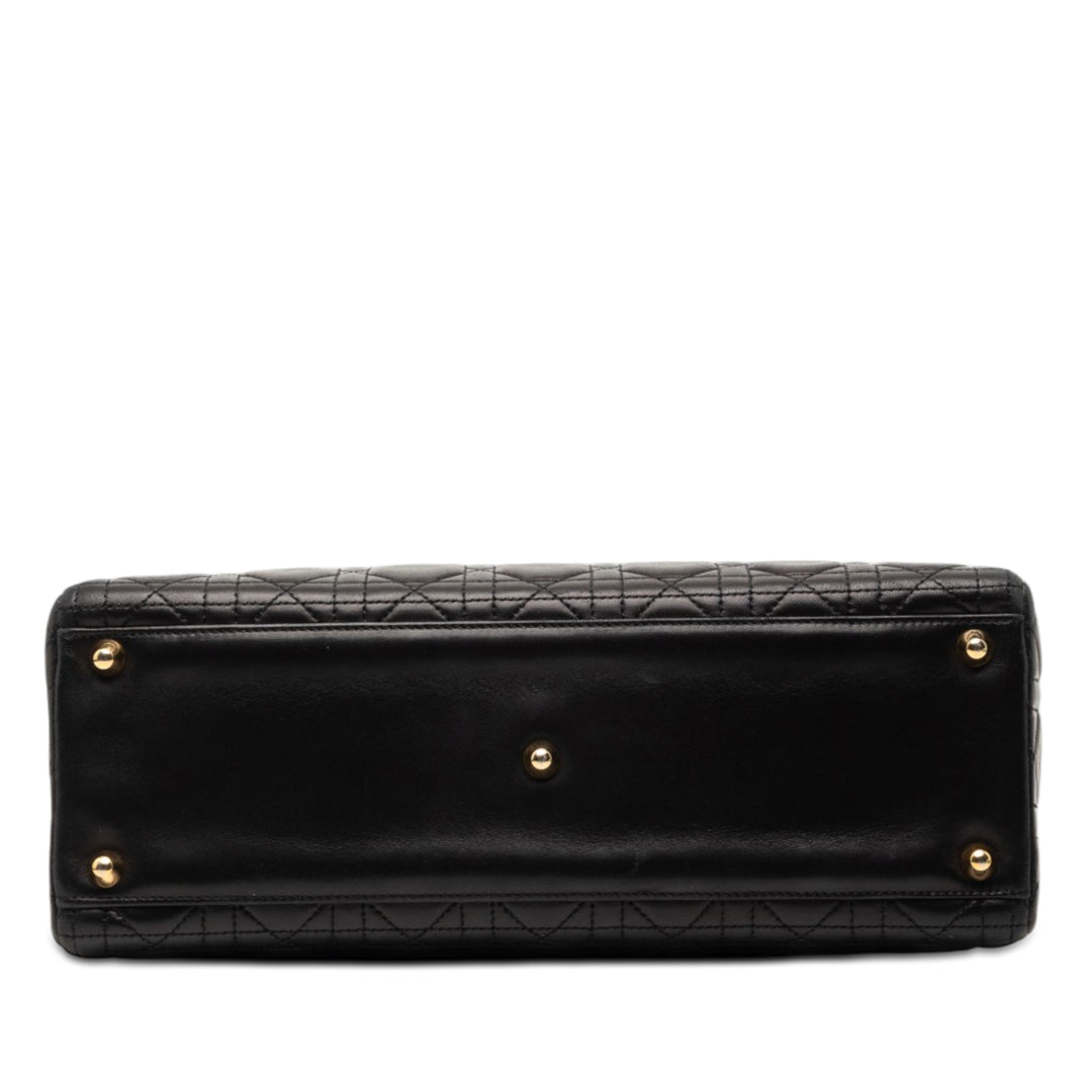 Dior Large Cuir d’agneau Cannage Lady Dior