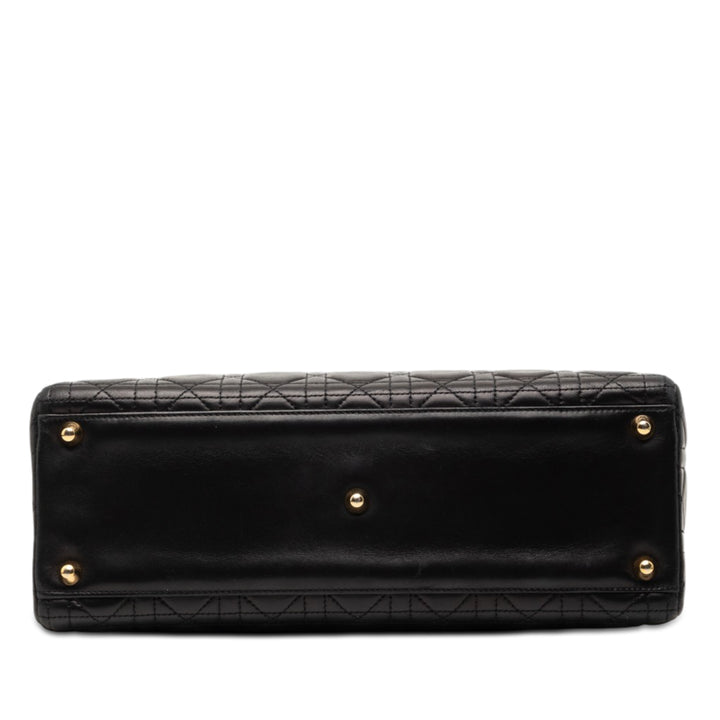 Dior Large Cuir d’agneau Cannage Lady Dior