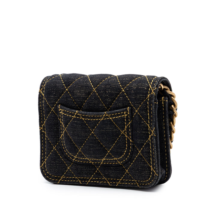Chanel Mini Matelassé Jean Double You Card Holder avec chaîne