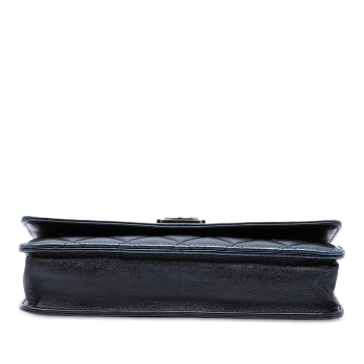 Matelassé vieilli Boy Wallet on Chain Cuir de veau Noir