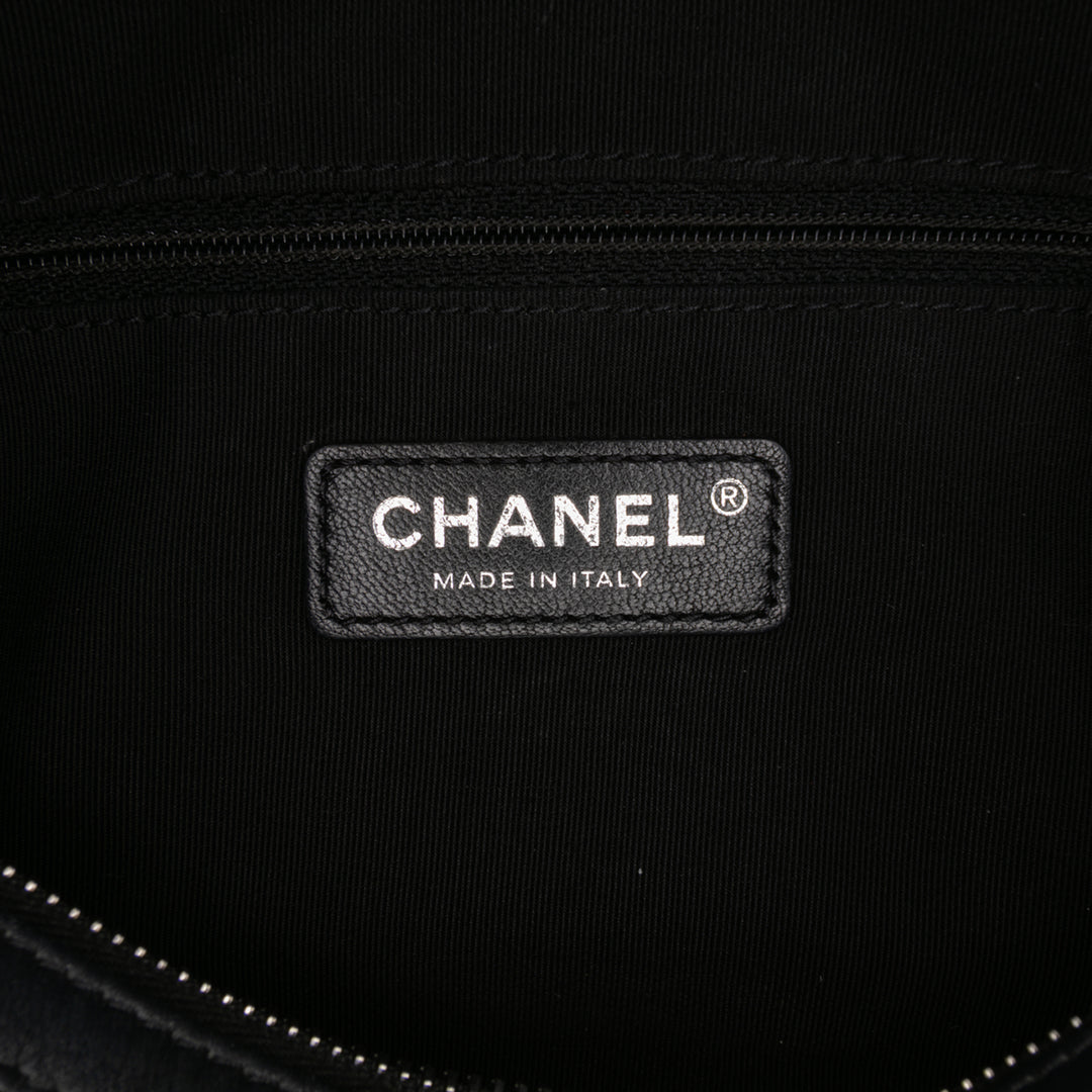 Calfskin Signature Chain 20s Bowling Bag Black - Gaby Paris