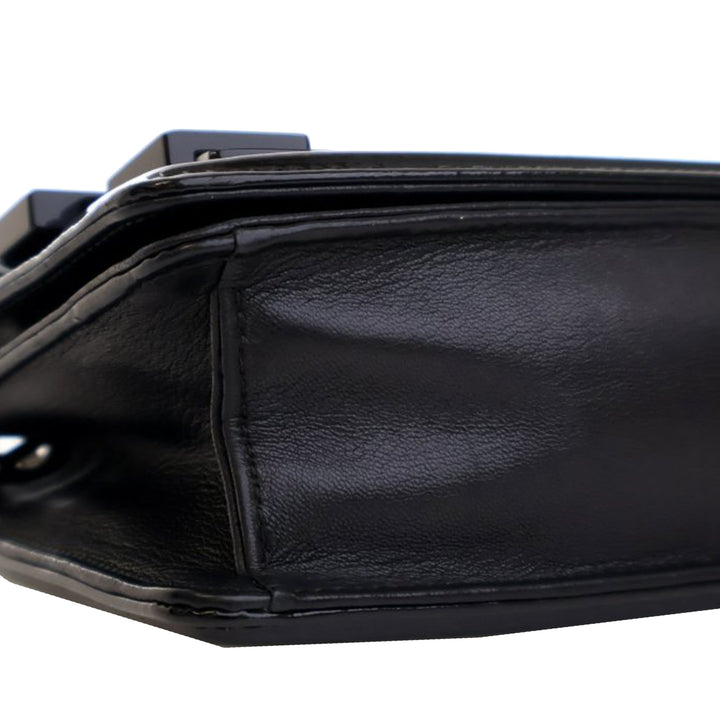 Patent and Acrylic Striped Boy Brick Horizontal Flap Black - Gaby Paris