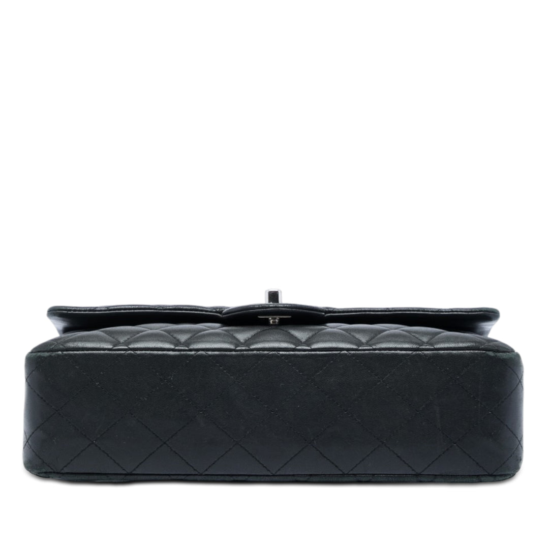 Chanel Medium Classic Cuir d’agneau Double rabat
