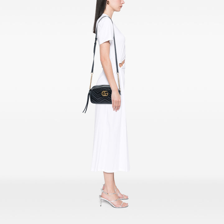 Gucci Sac bandoulière GG Marmont Matelasse Petit Cuir de veau Noir – vue 5 – GABY PARIS