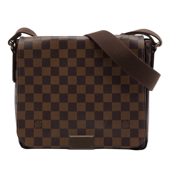 Louis Vuitton Sac bandoulière District Damier Ébène PM Marron – vue principale – GABY PARIS