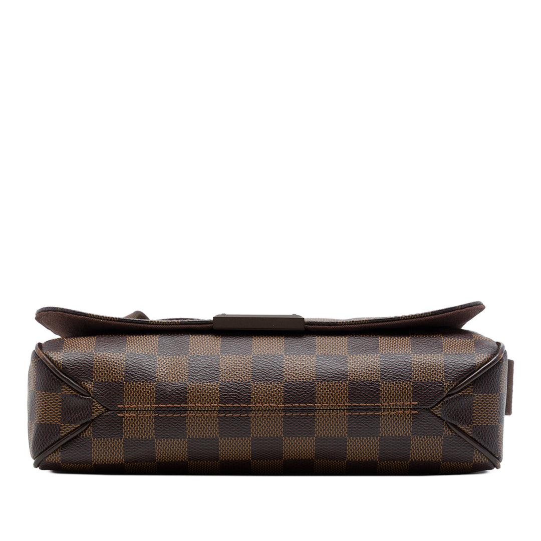 Louis Vuitton Sac bandoulière District Damier Ébène PM Marron – vue 3 – GABY PARIS
