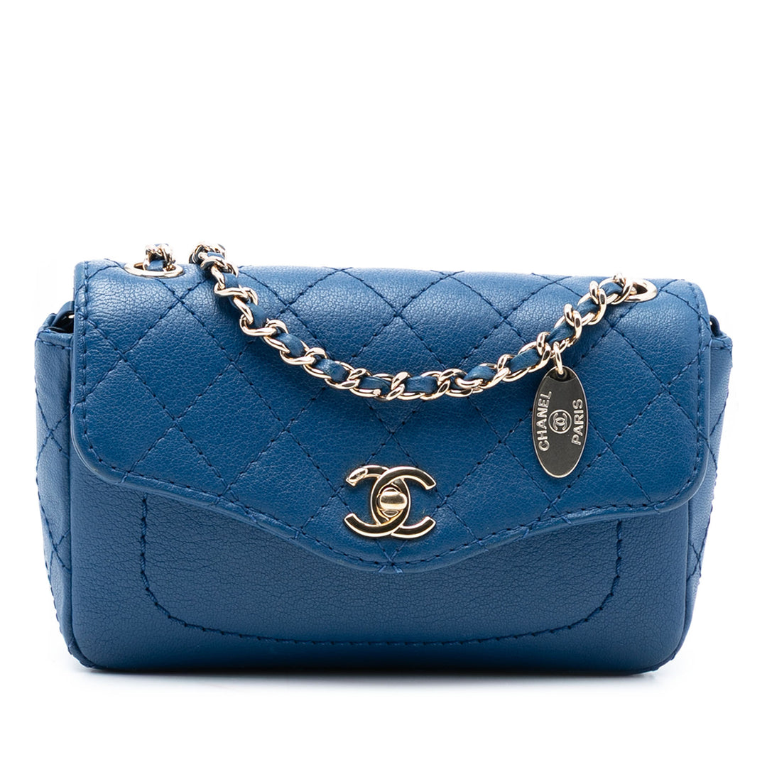 Chanel Mini Matelassé Cuir de chèvre Coco Curve à rabat