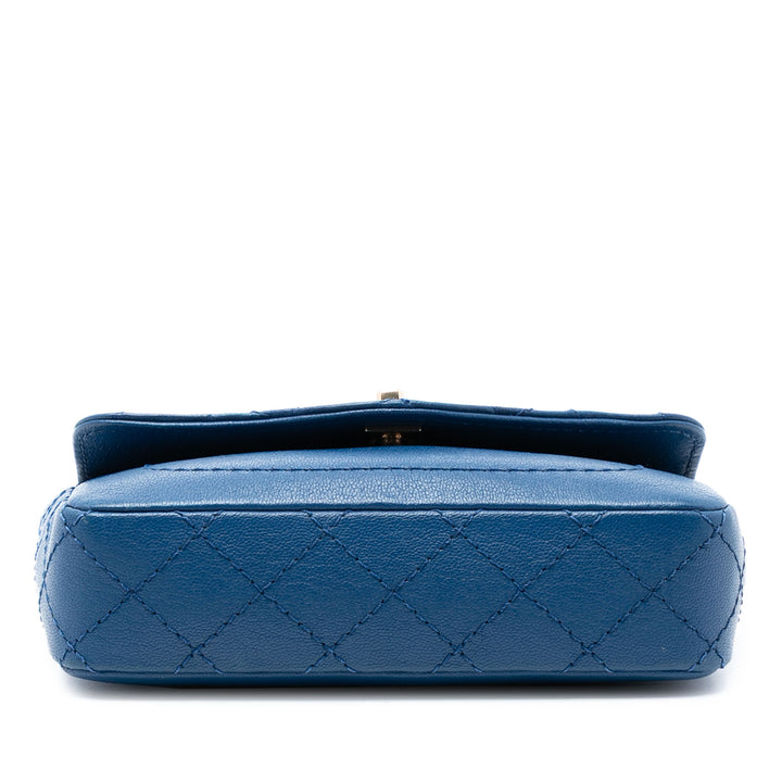 Chanel Mini Matelassé Cuir de chèvre Coco Curve à rabat