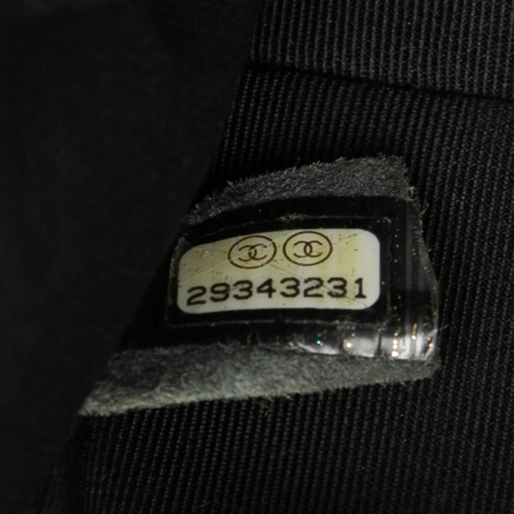 Chanel Old Medium Chevron Caviar Boy à rabat