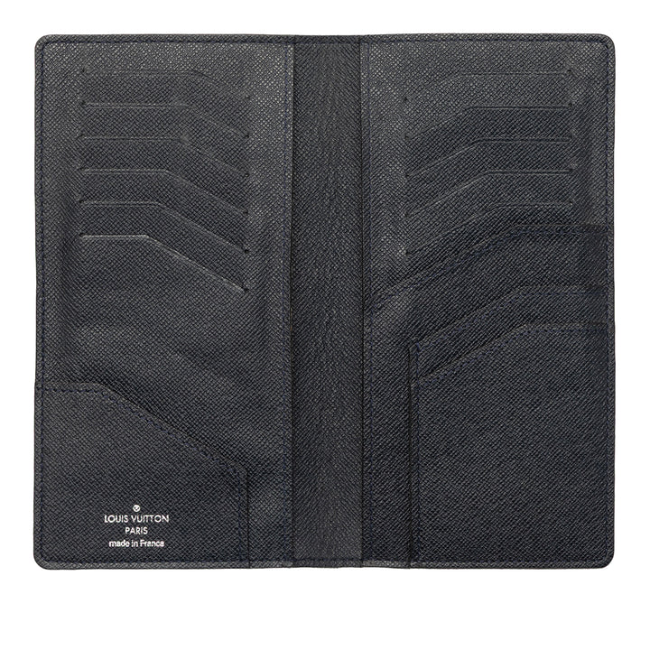Louis Vuitton Taiga Brazza Portefeuille