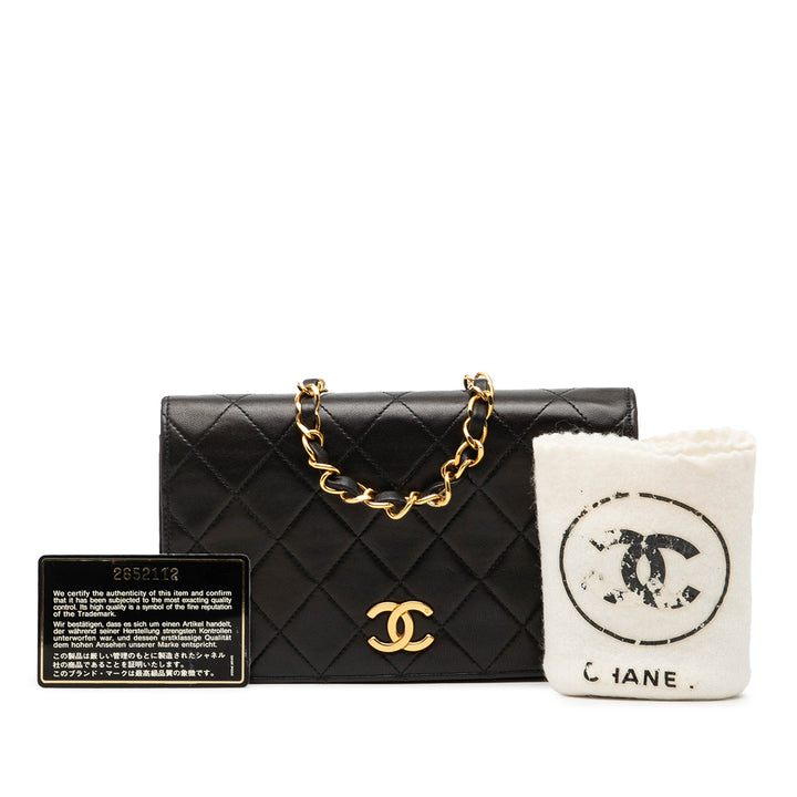 Chanel CC Matelassé Cuir d’agneau Full Simple rabat