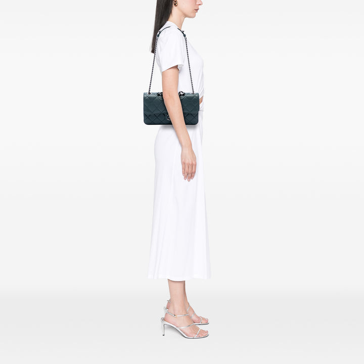 Chanel Medium Matelassé Cuir de chèvre Perfect Edge à rabat
