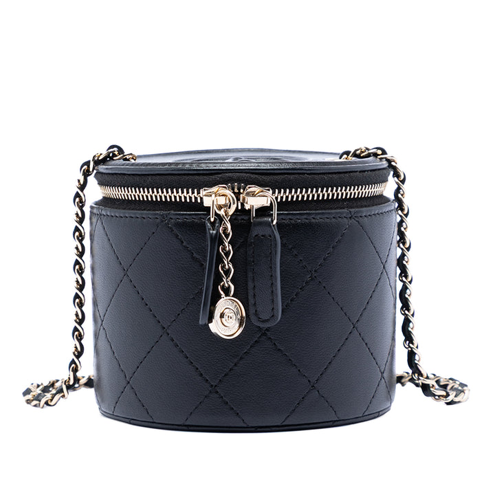 Chanel Matelassé Cuir d’agneau Chain et Charm Vanity