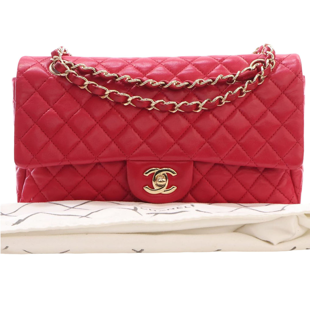 Chanel Medium Classic Cuir d’agneau Simple rabat