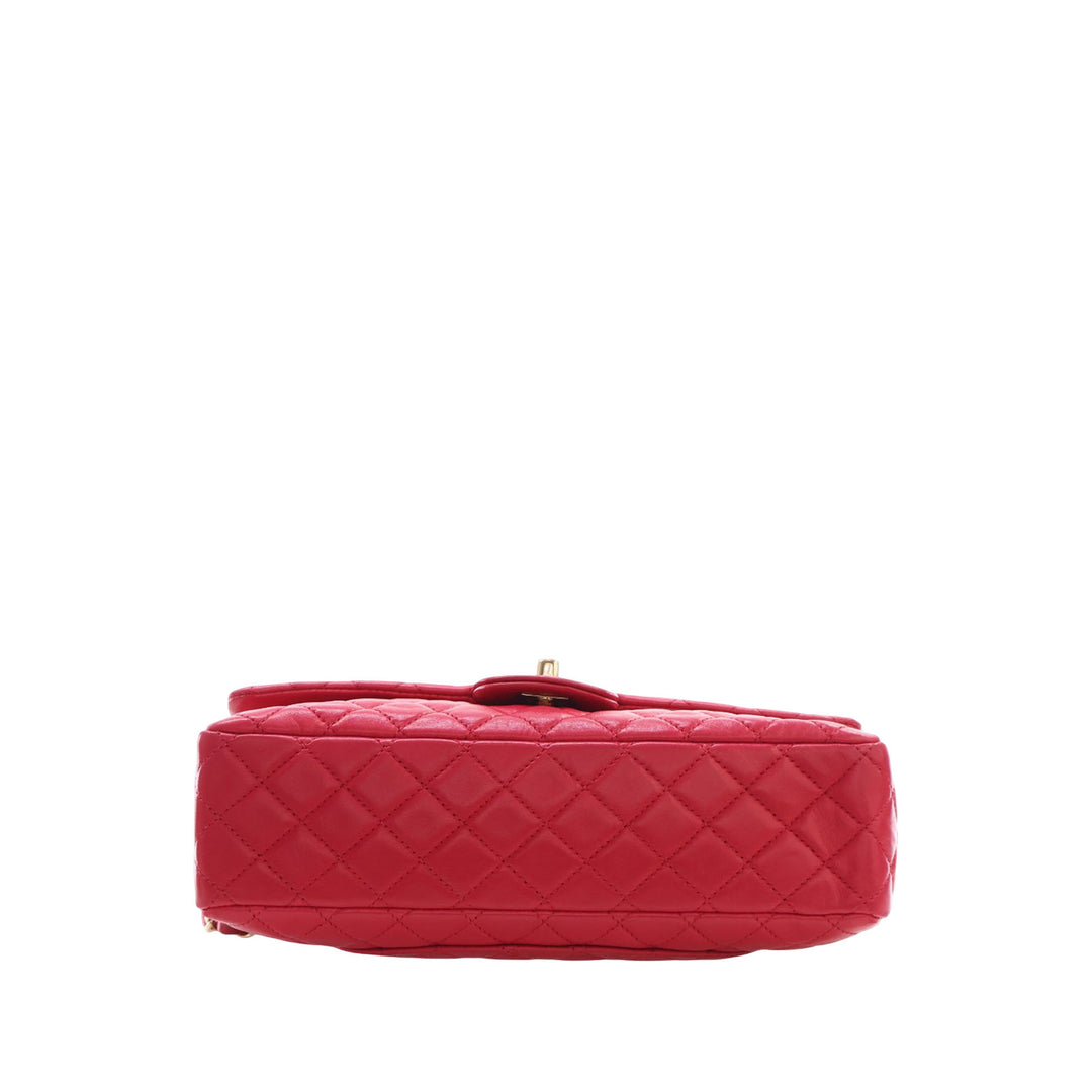 Chanel Medium Classic Cuir d’agneau Simple rabat
