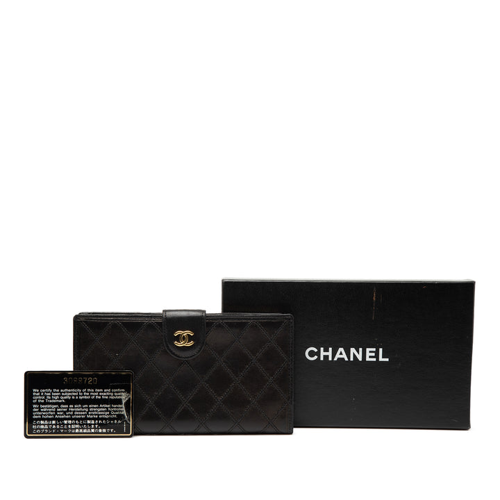 Chanel Matelassé Cuir d’agneau Long French Purse Portefeuille