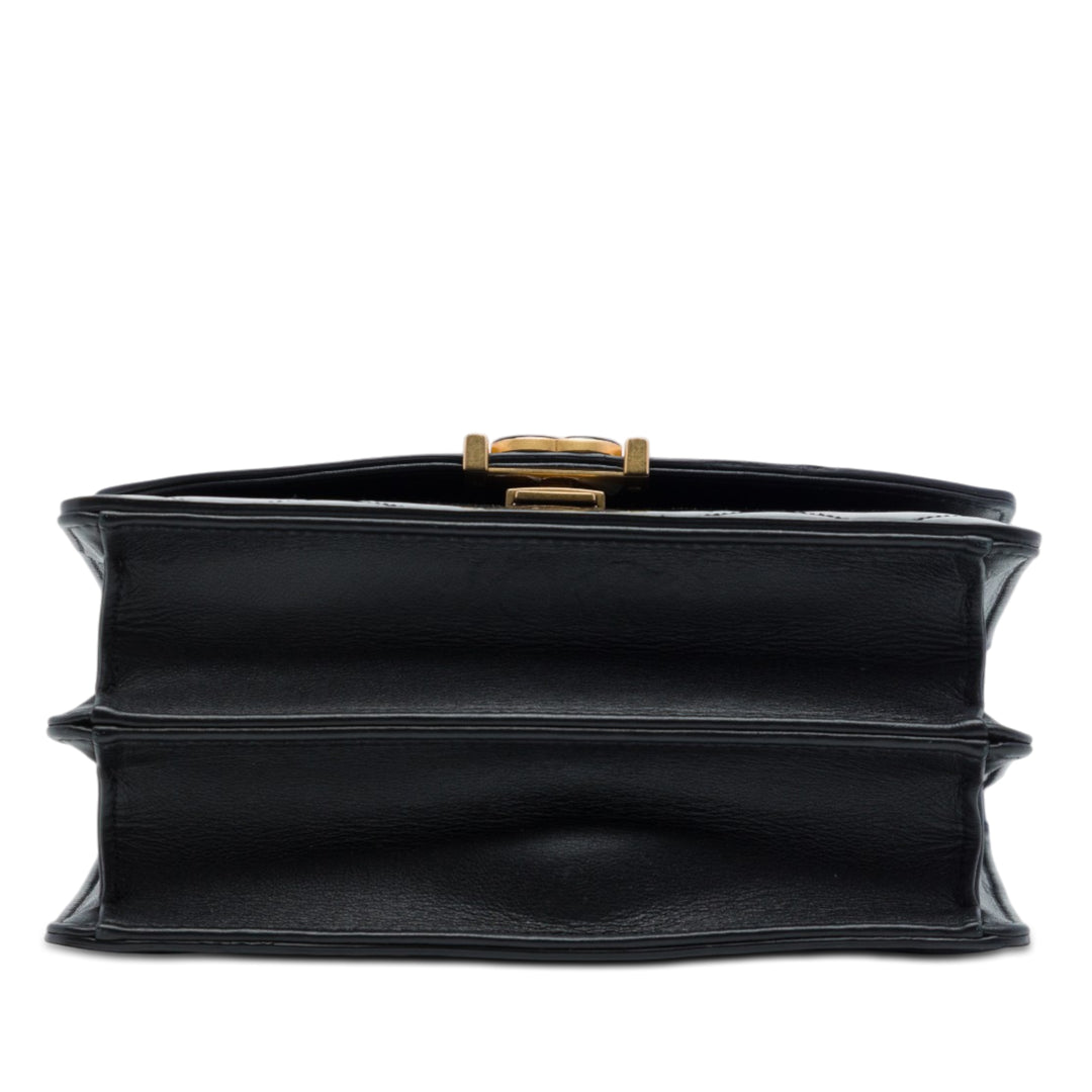 Chanel CC Matelassé Cuir verni Accordion Pushlock anse supérieure à rabat