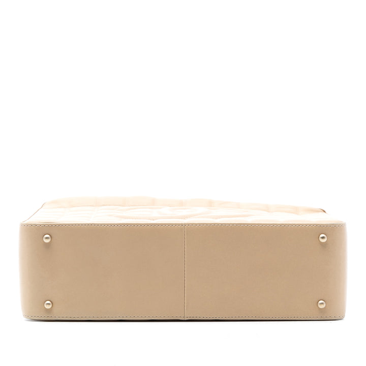 Chanel Chocolate Bar Sac Moyen Cuir d'agneau