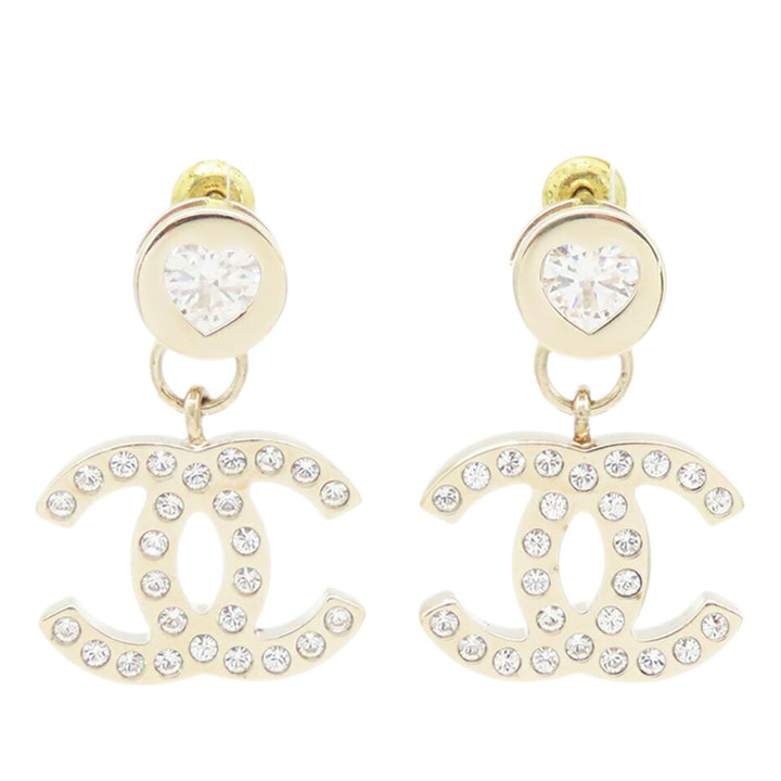 Chanel CC plaqué Rhinestone Heart fermoir poussette Boucles d’oreilles – GABY PARIS Authentique
