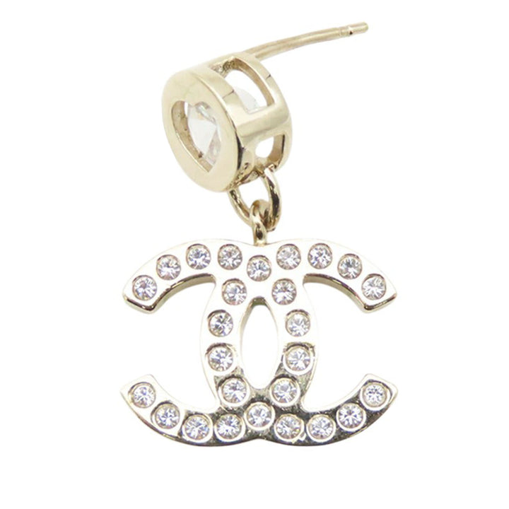 Chanel CC plaqué Rhinestone Heart fermoir poussette Boucles d’oreilles – GABY PARIS Authentique