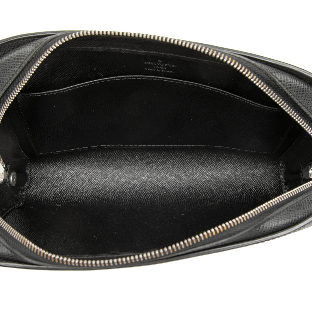 Taiga Pochette Baikal Noir