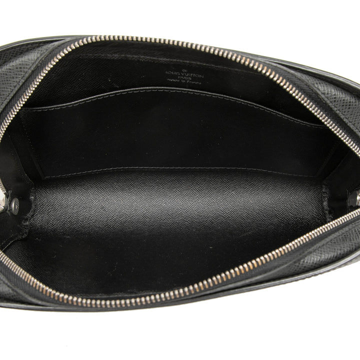 Taiga Pochette Baikal Noir
