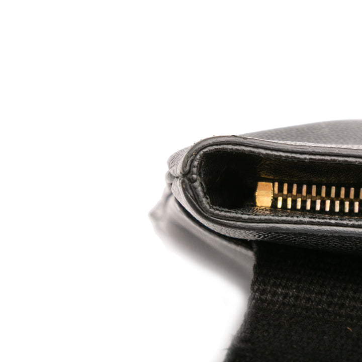 Saint Laurent Grain De Poudre Flat Sac porté croisé Noir