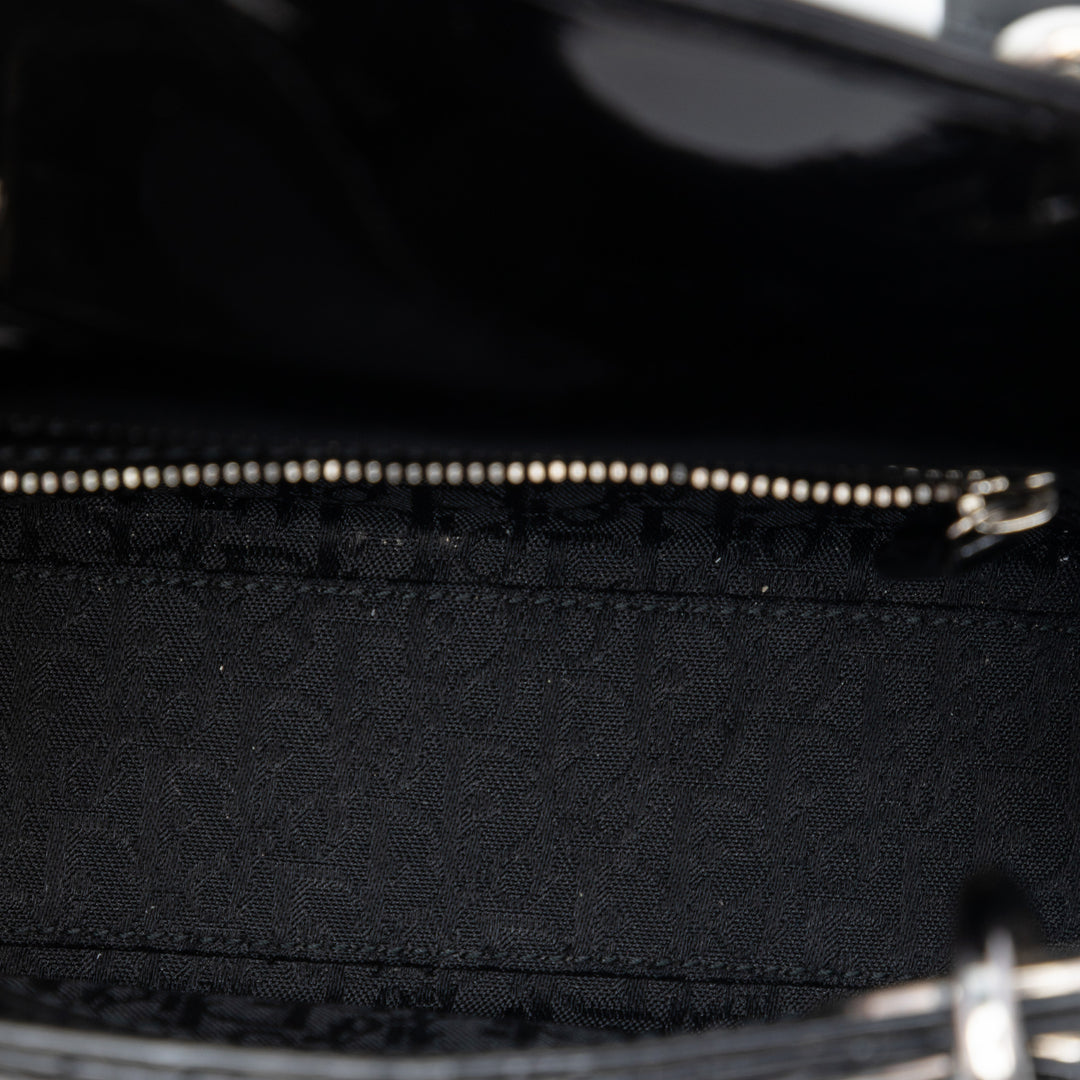 Dior Mini Cuir verni Cannage Lady Dior