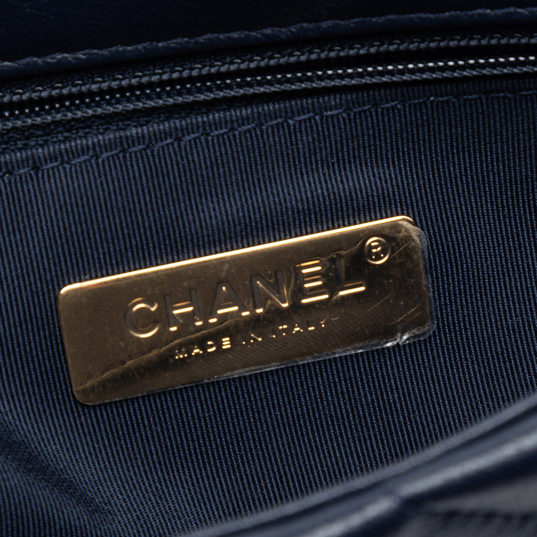 Chanel Medium Cuir d’agneau 19 à rabat