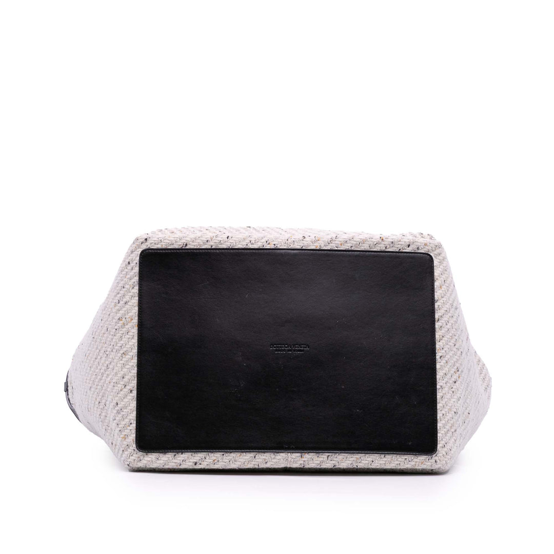 Large Wool and Calfskin Flip Flap Tote Gray - Gaby Paris