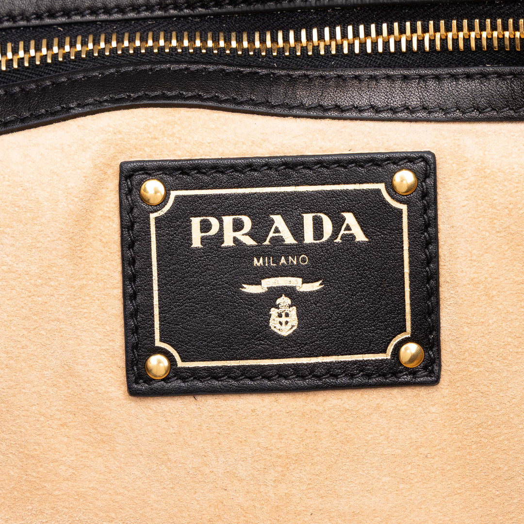 Prada Souple Veau Cabas Noir – vue 5 – GABY PARIS