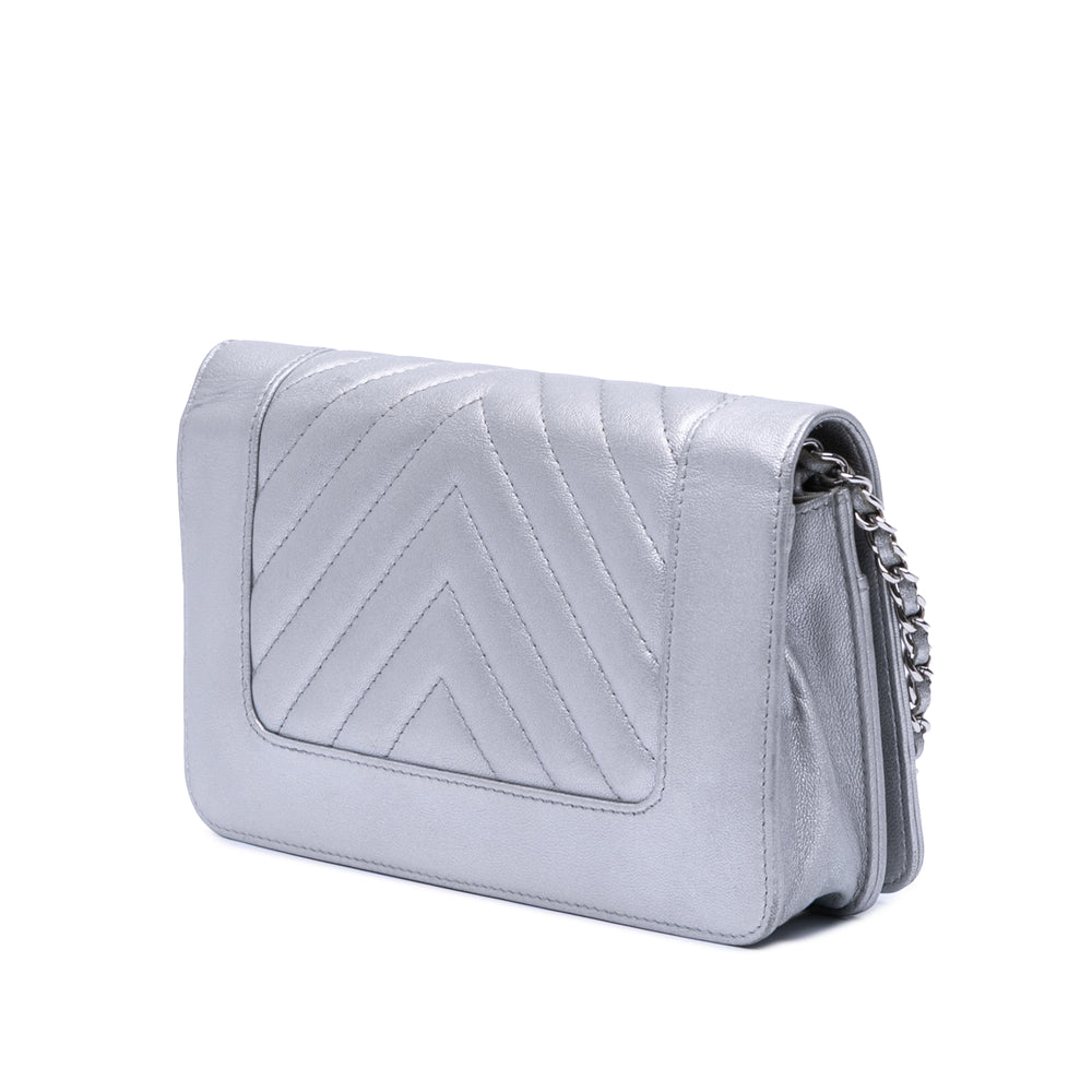 Chevron Quilted Metallic Lambskin Mademoiselle Wallet On Chain Silver - Gaby Paris