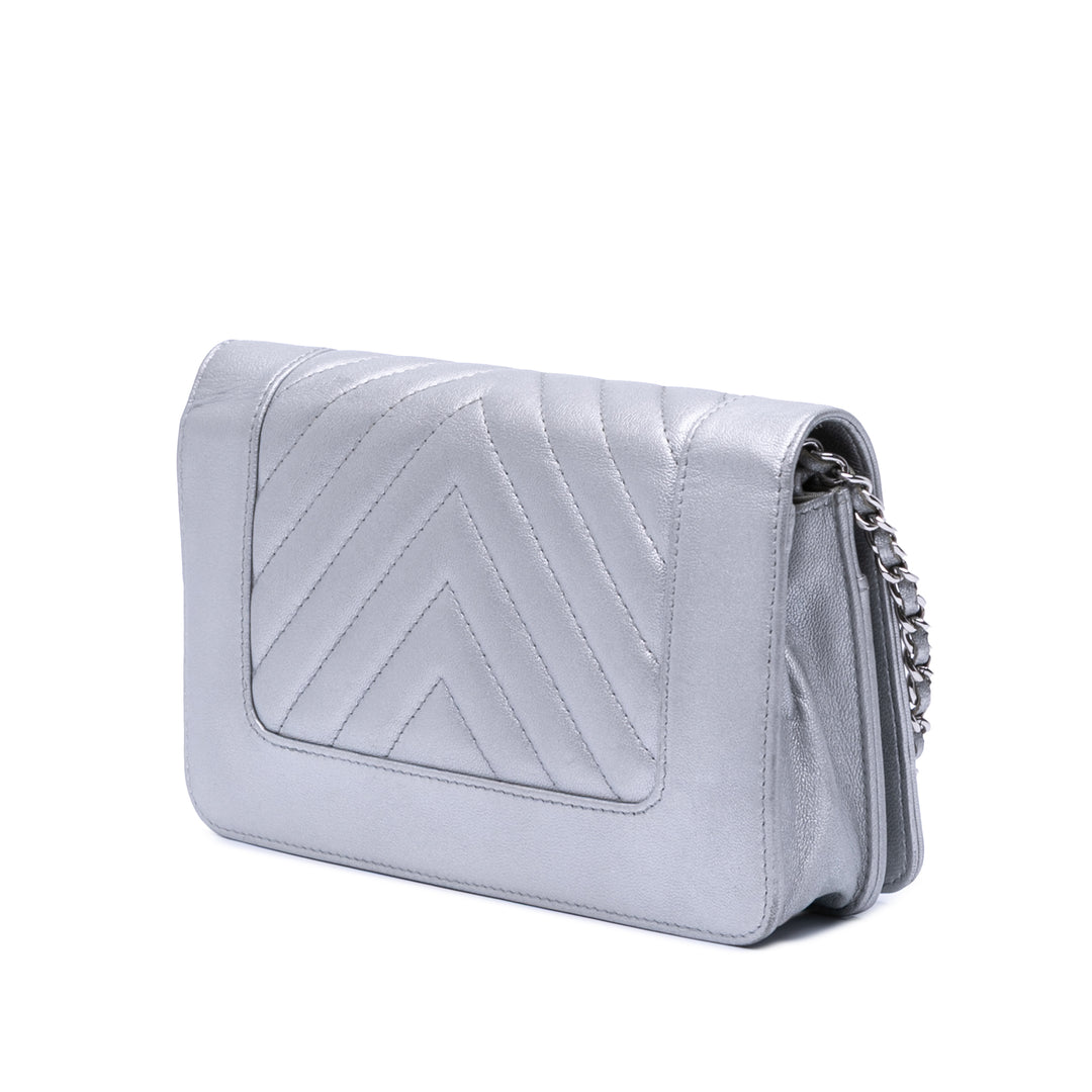 Chevron Quilted Metallic Lambskin Mademoiselle Wallet On Chain Silver - Gaby Paris