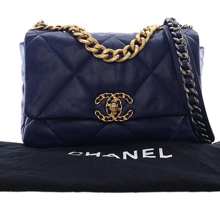 Chanel Medium Cuir d’agneau 19 à rabat