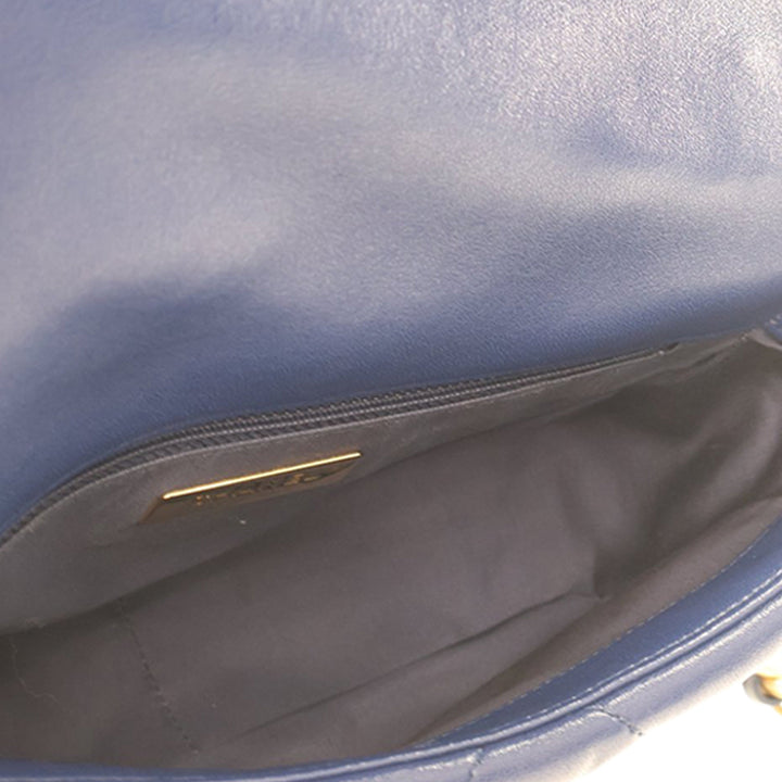 Chanel Medium Cuir d’agneau 19 à rabat