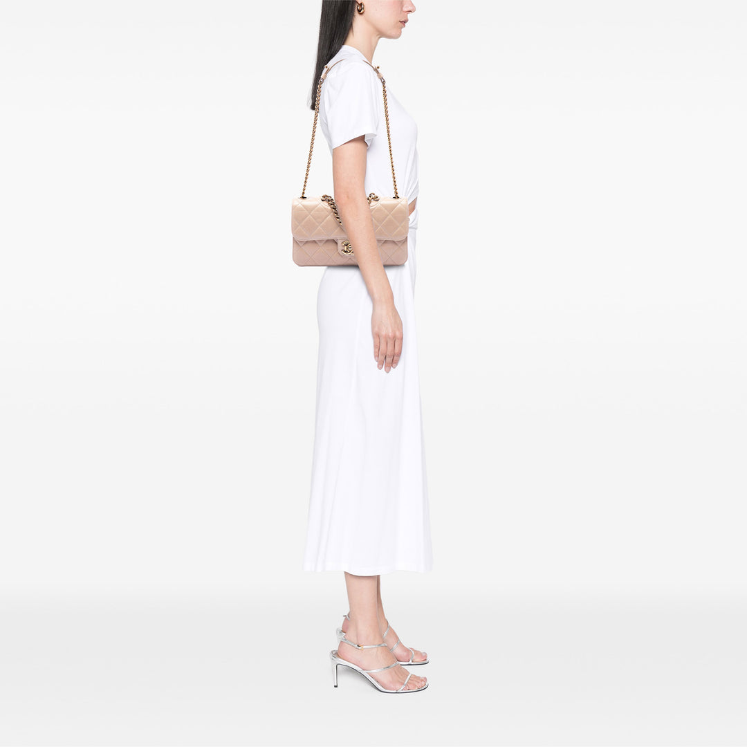 Chanel Medium Matelassé vieilli Cuir de veau Perfect Edge à rabat