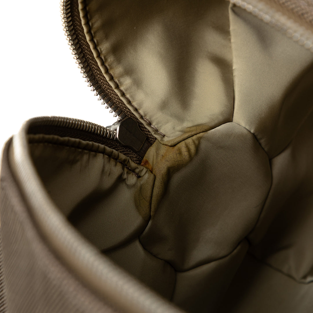 Louis Vuitton Damier Geant Attaquant Tissu