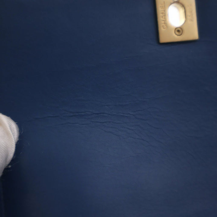 Chanel Small Matelassé Cuir de veau Everyday Chic à rabat