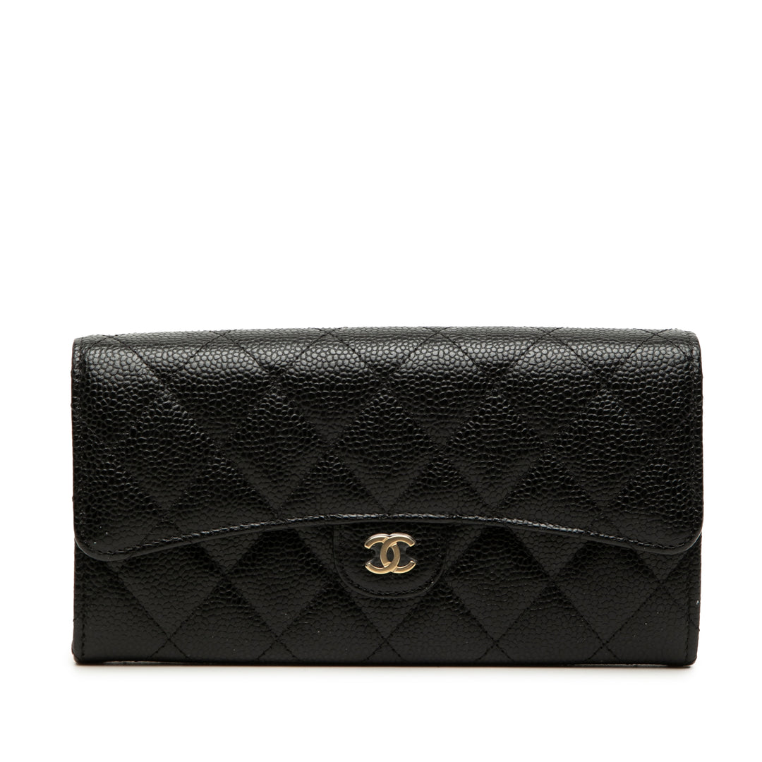 Chanel Matelassé Caviar Classic à rabat Portefeuille long